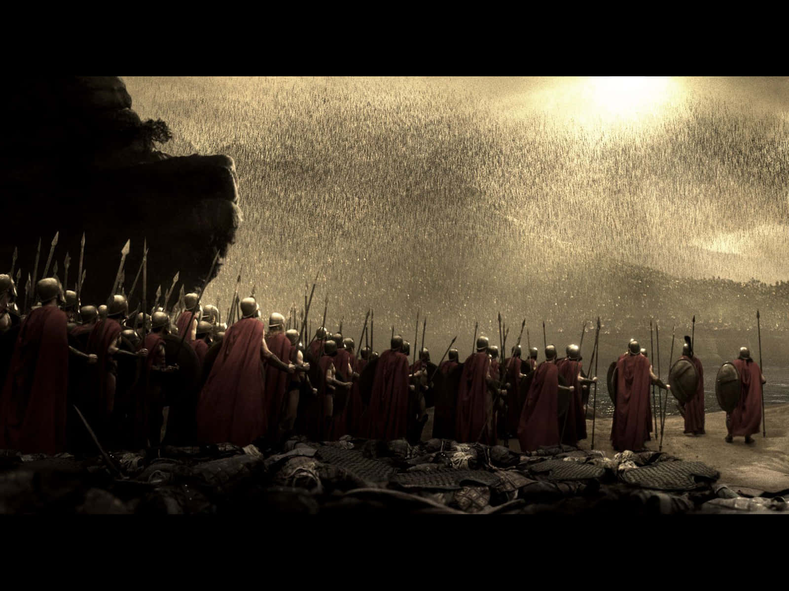 古代士兵身穿紅色斗篷，在黎明時分的金色雨下列隊。