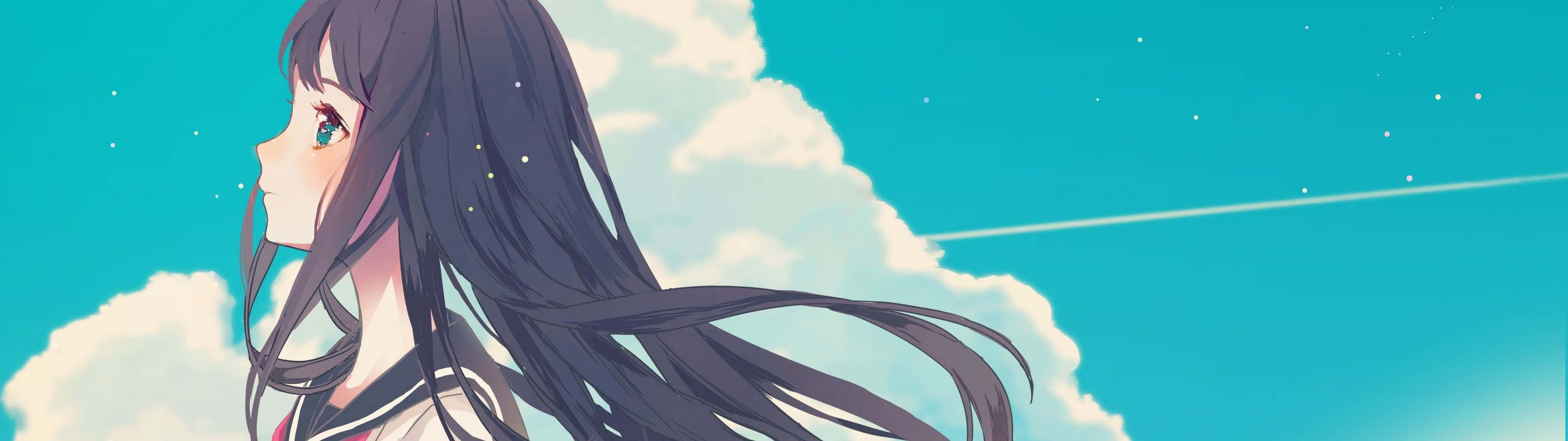 長黑髮的動漫女孩仰望有雲的星空。