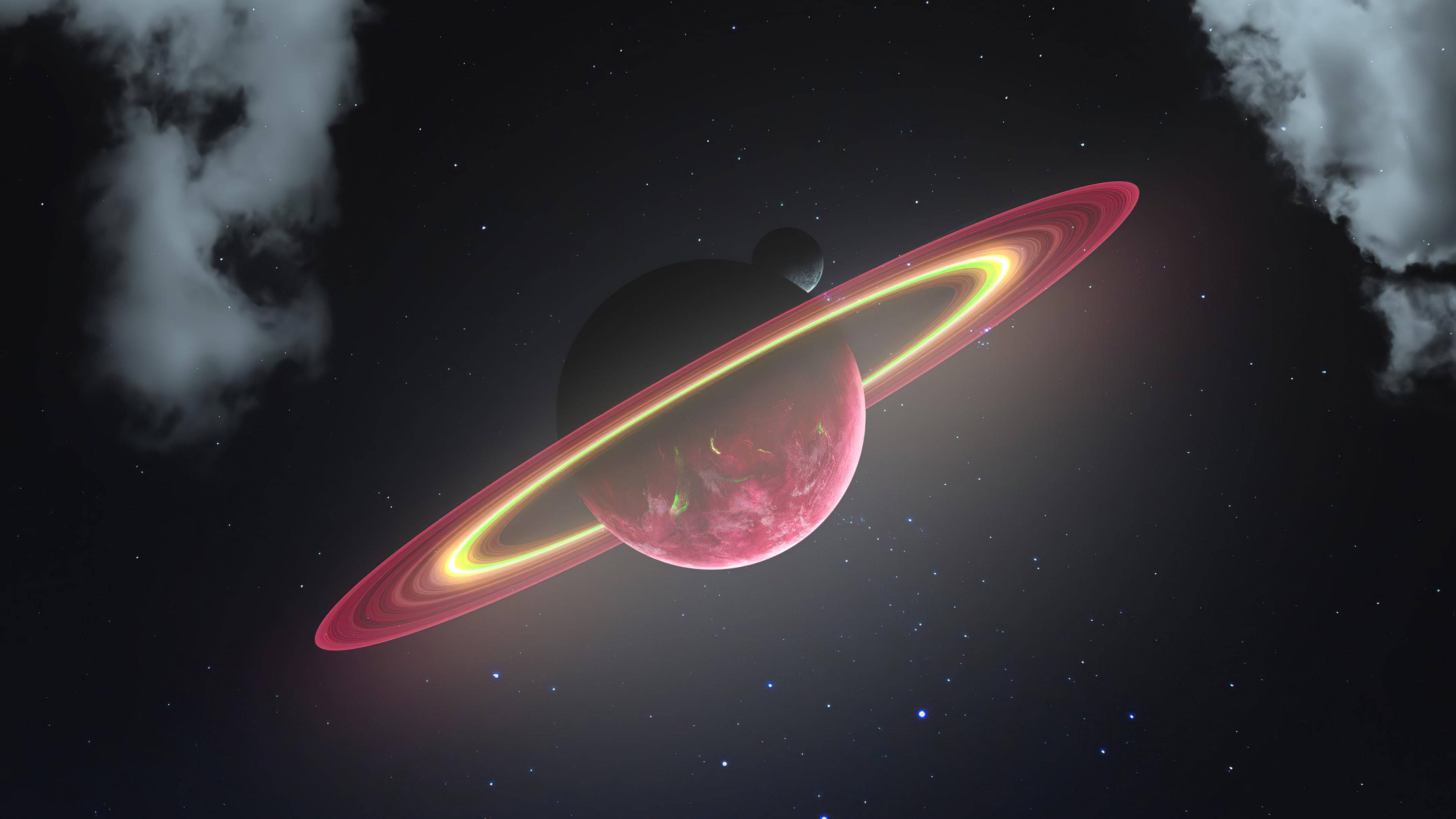 紫紅色土星 4K 壁紙 — 一顆發光的紅色行星帶有鮮豔的黃色光環，漂浮在星空宇宙中，被宇宙雲層環繞。