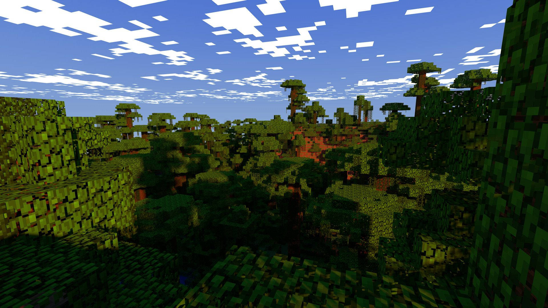 Minecraft遊戲中的方塊狀綠色森林，藍天白雲。