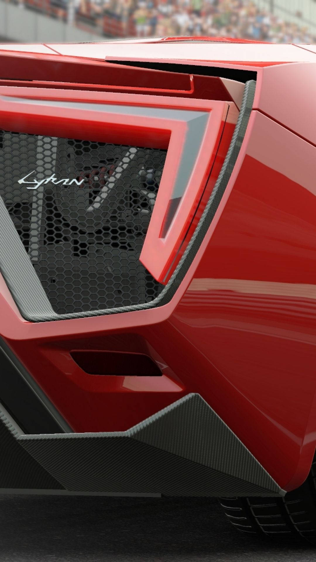 4K 解析度駕馭 - Project Cars Lykan Hypersport 壁紙 — 紅色Lykan Hypersport的侵略性尾部特寫，帶有碳纖維飾邊和六角形通風口。