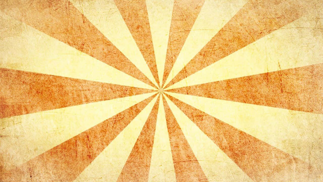 復古磨砂太陽放射圖案70年代風格桌面 壁紙 — 充滿活力的太陽爆發圖案從中心向外輻射，帶有溫暖的橙色和奶油色光線，位於有紋理的復古紙張上。