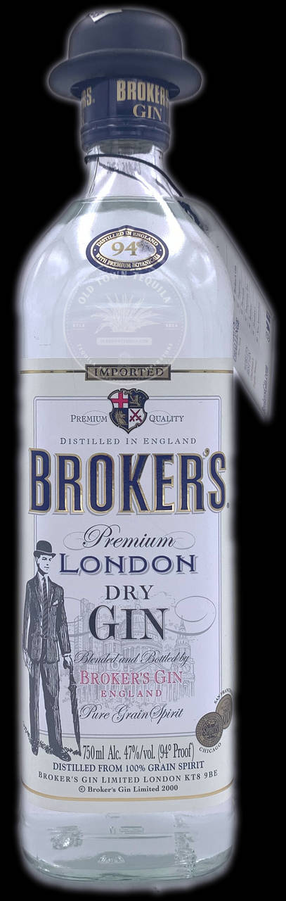 750毫升布羅克酒廠金酒瓶 壁紙 — 一個透明玻璃瓶的Broker's Premium London Dry Gin，帶有復古標籤和藍色瓶蓋，背景為黑色。