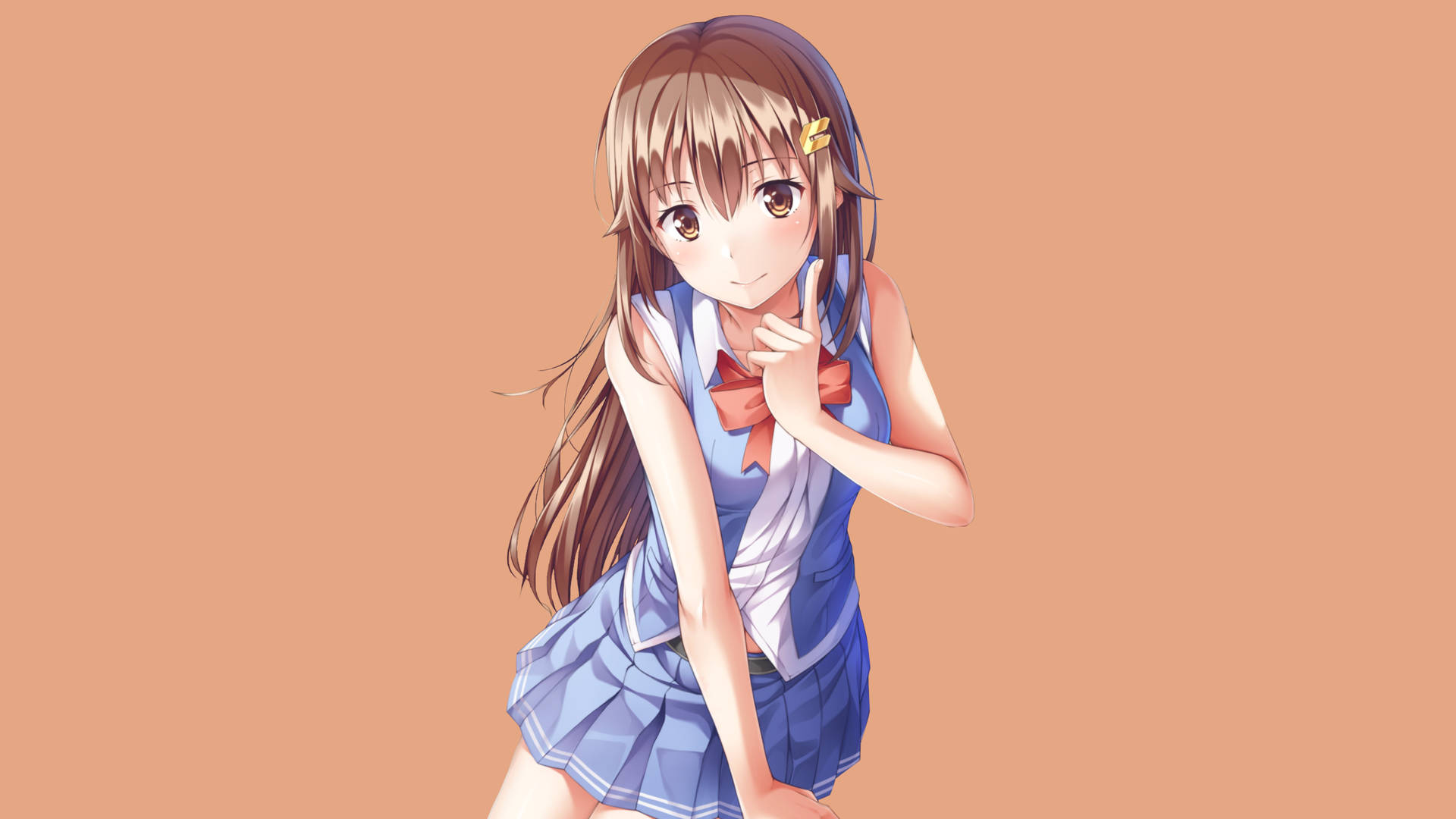 動漫女孩穿藍色校服戴紅色蝴蝶結在蜜桃色背景前微笑