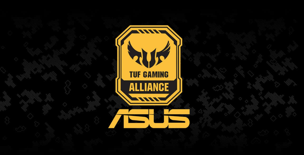  壁紙 — 一個大膽的黃色ASUS TUF Gaming Alliance標誌，帶有風格化的鷹徽章，在帶有微妙數位故障圖案的黑色背景上脫穎而出。