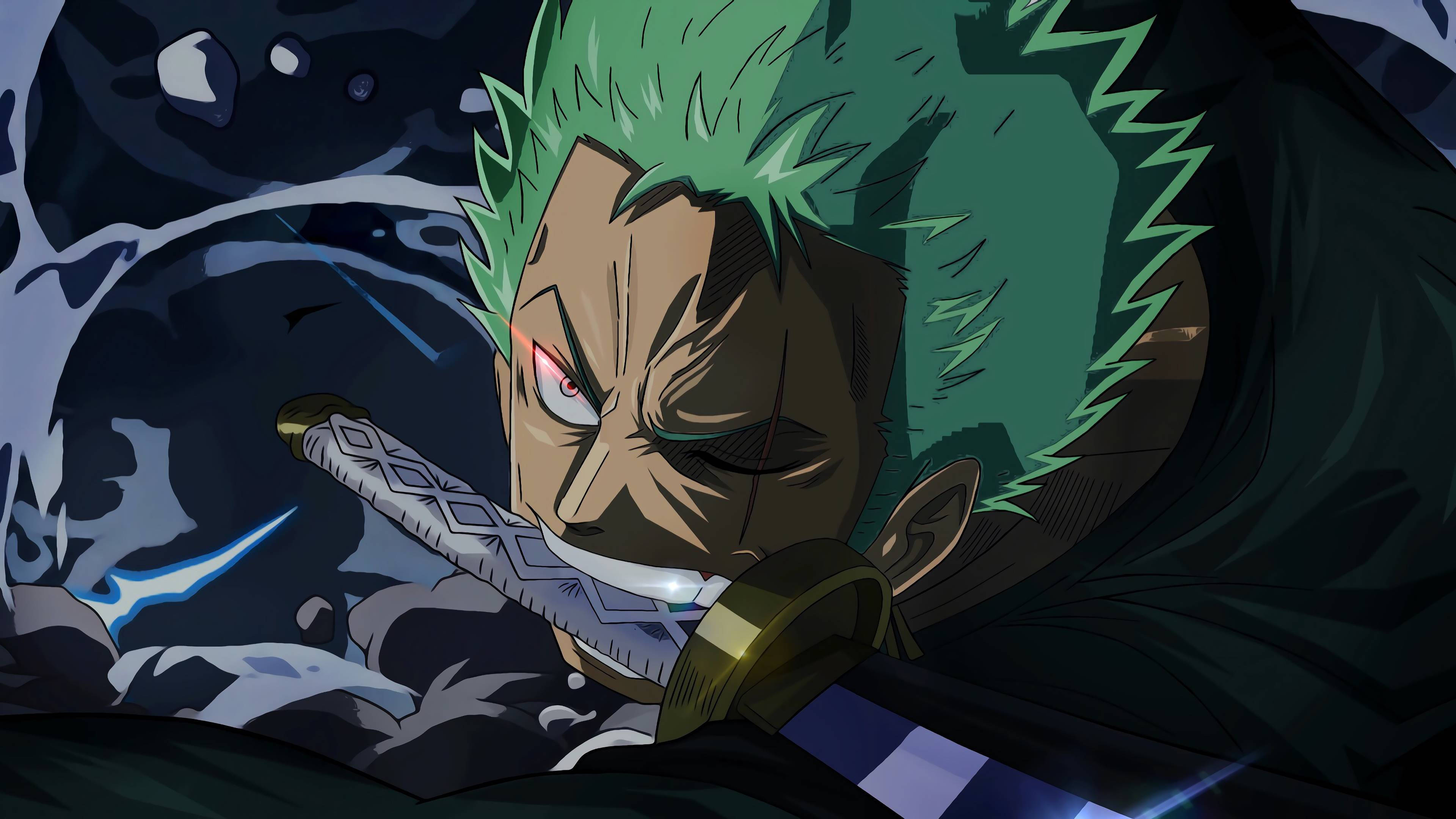 動漫風格 One Piece 紅髮傑克 4K 壁紙 — 一個兇猛的動漫劍客，有著尖刺的綠色頭髮和發光的紅色眼睛，在旋轉的黑暗水中緊握著劍。