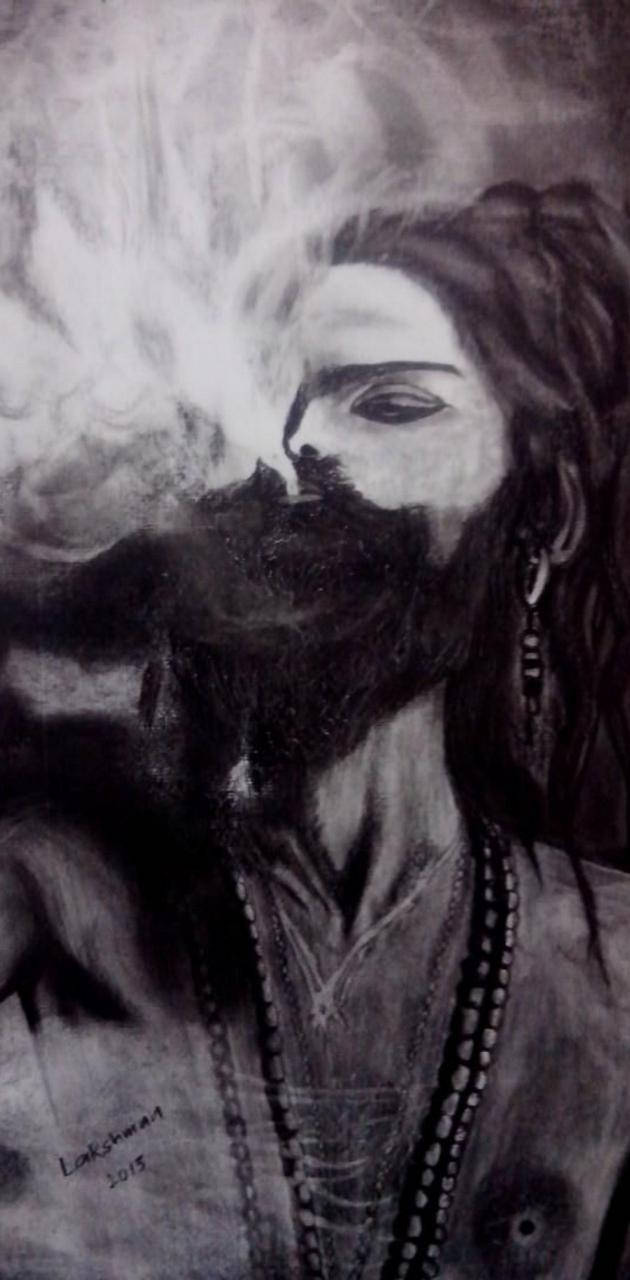 一位留著辮子鬍鬚的男人，在黑白插圖中從煙斗呼出煙霧。