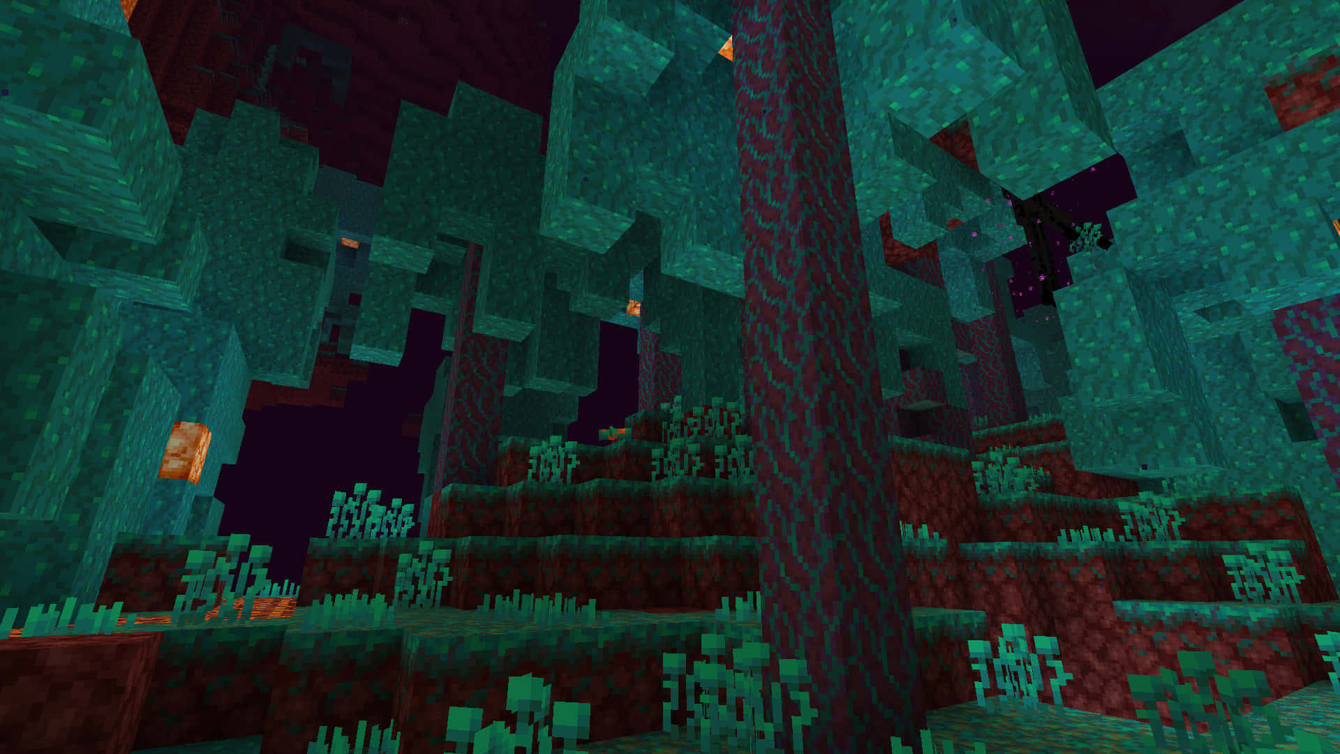  壁紙 — 像素化的 Minecraft 地獄堡壘，在深紫色天空下，有發光的橙色火炬和鋸齒狀的紅色和綠色方塊。