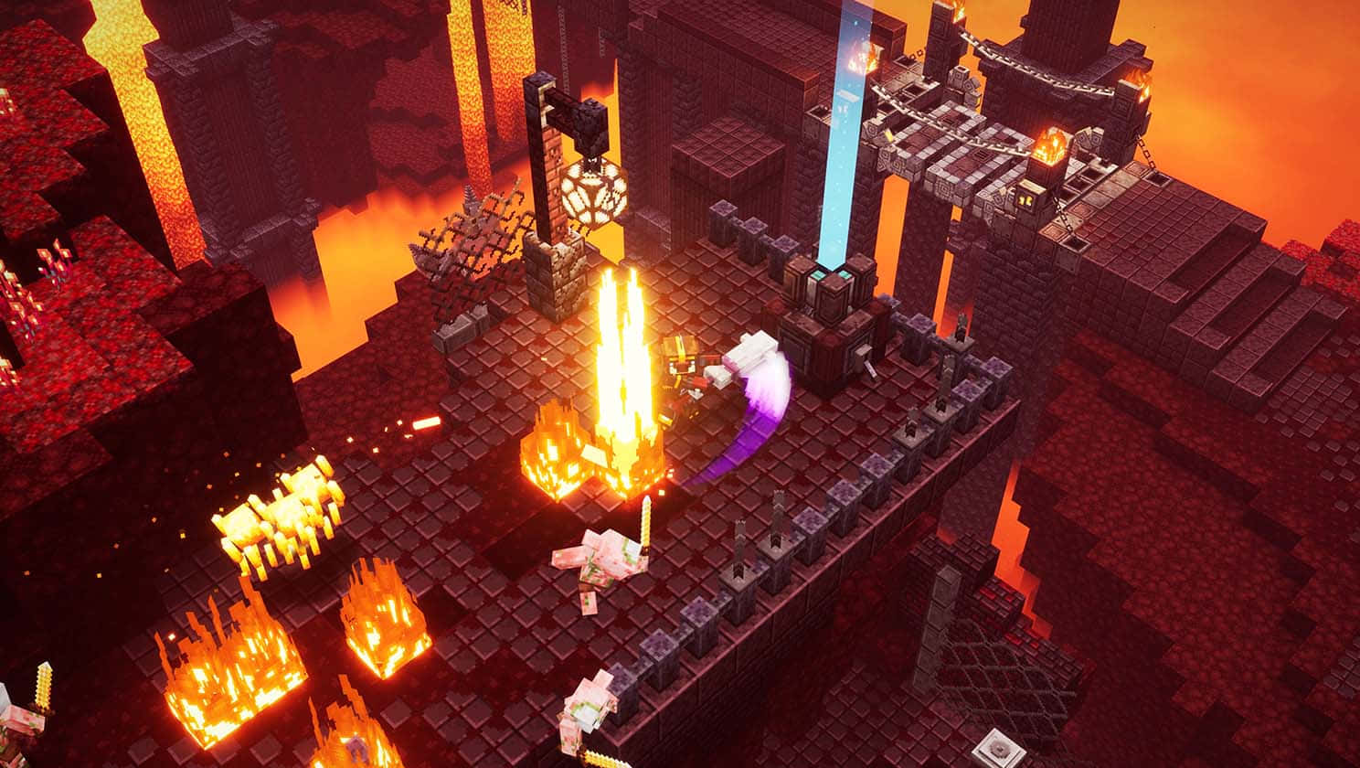  壁紙 — 一個像素化的Minecraft玩家在橙色天空下，在熔岩環繞的黑曜石平台上與火焰怪物戰鬥。