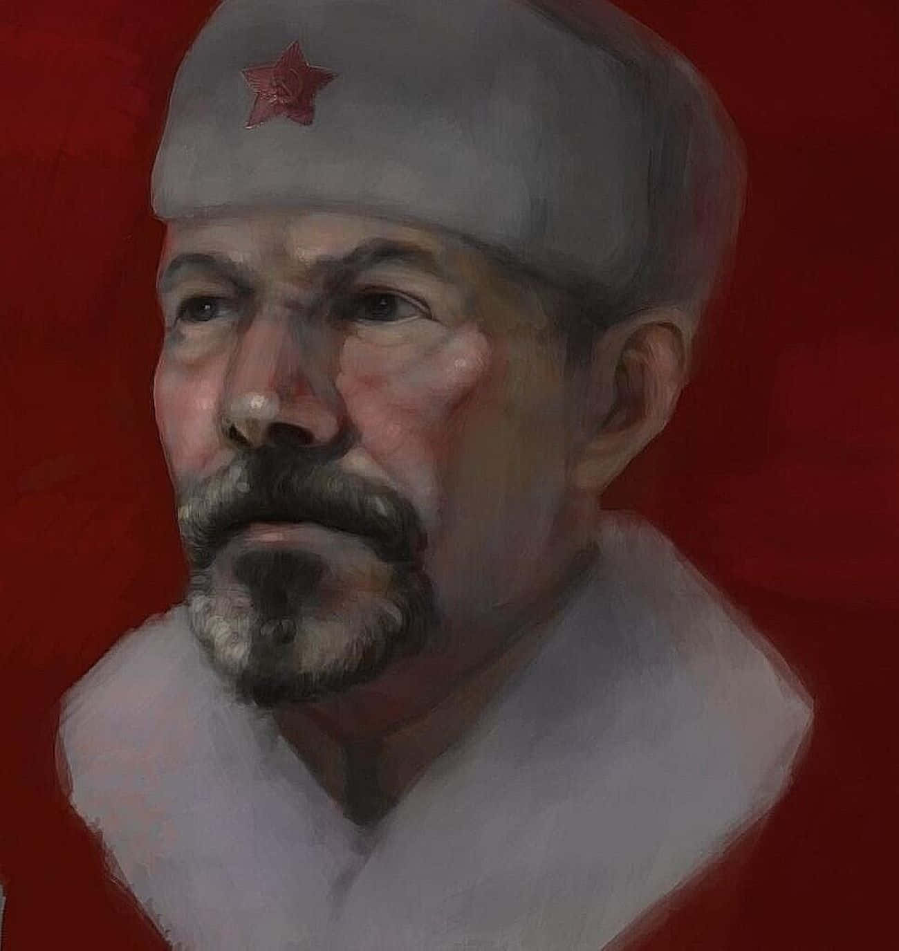  壁紙 — 一幅莊嚴的油畫肖像，描繪一位留鬍鬚的男子，戴著帶有紅星的灰色帽子，背景為深紅色。