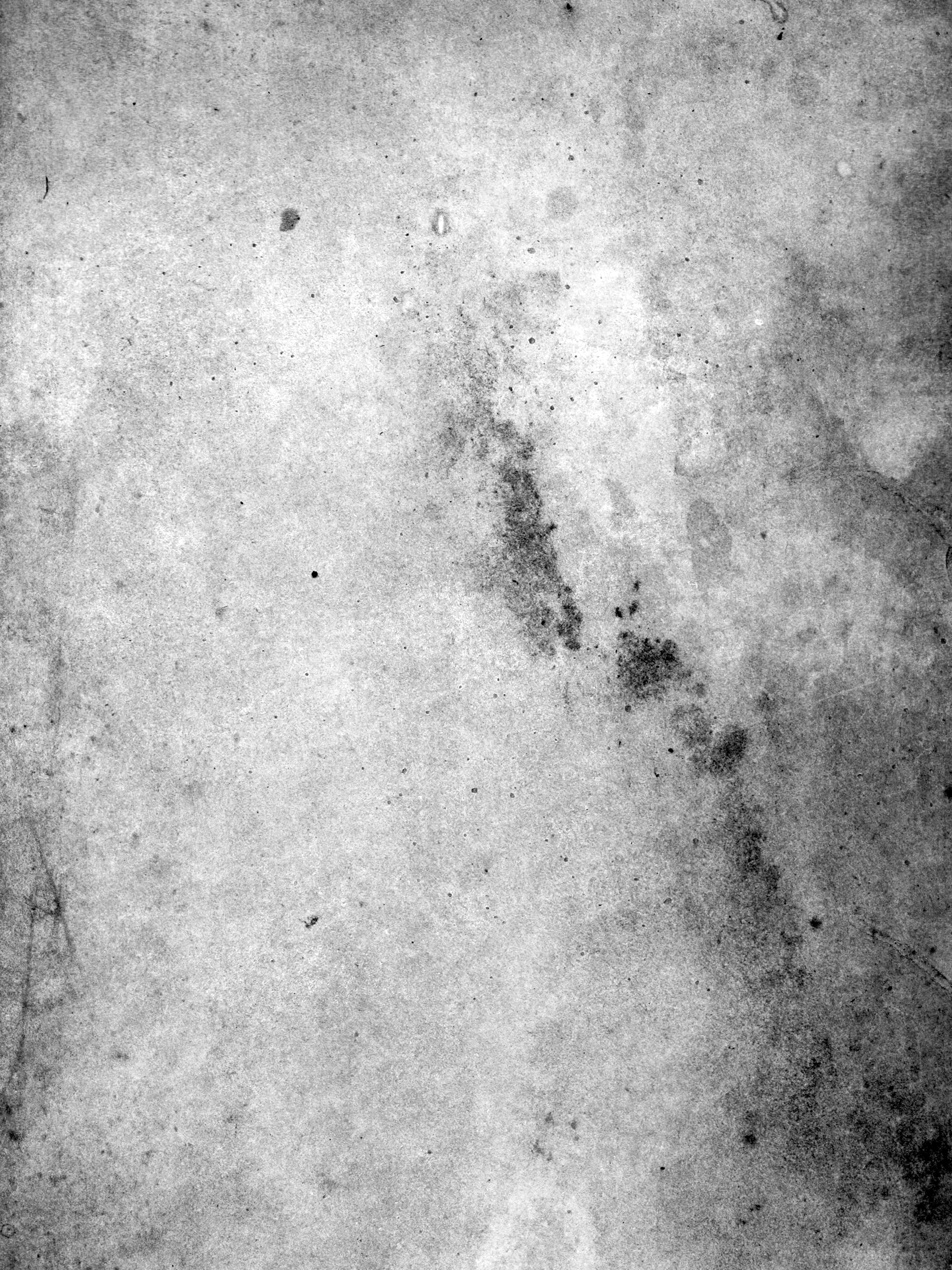 Black And White Texture 桌布 壁紙 — 帶有斑點、污漬和褪色漸變的紋理單色表面，讓人聯想到舊紙張或混凝土。