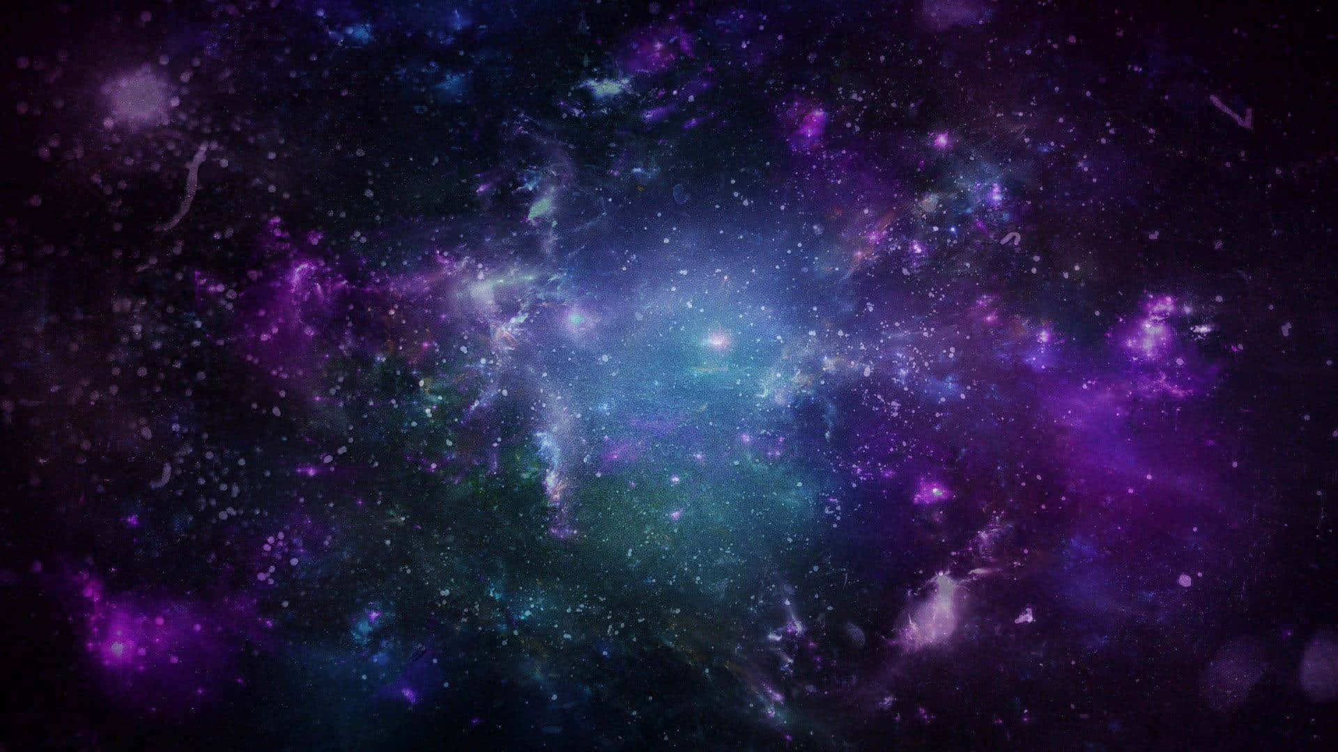  壁紙 — 一個充滿活力的宇宙星雲，在星空背景下旋轉著紫色、藍綠色和藍色的色調。