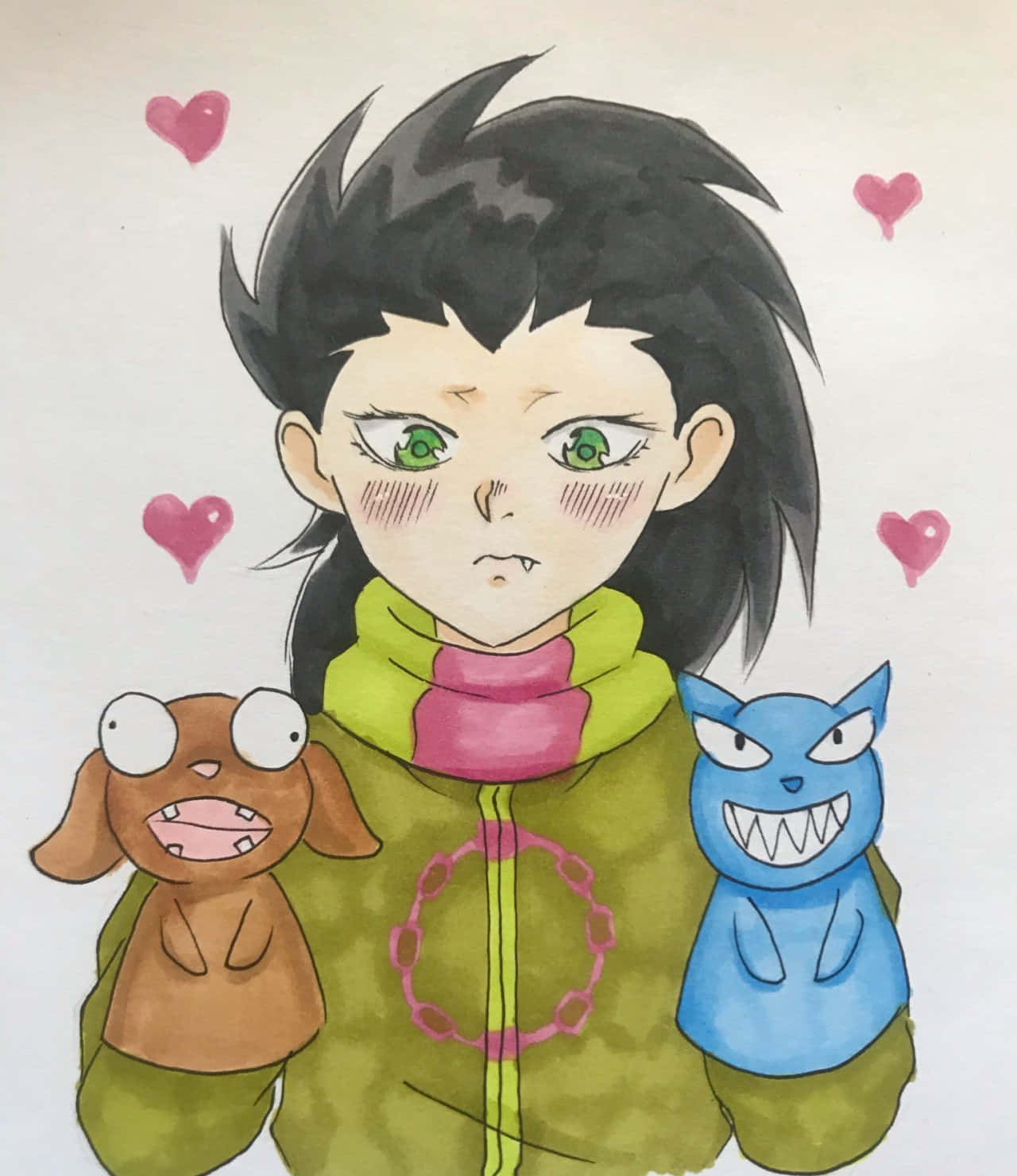 Kensuke Midorikawa 桌布 壁紙 — 一個年輕的動漫角色，擁有綠色眼睛和黑色頭髮，穿著綠色外套配粉紅色圍巾，抱著兩個可愛的怪物毛絨玩具，周圍環繞著粉紅色的心形。