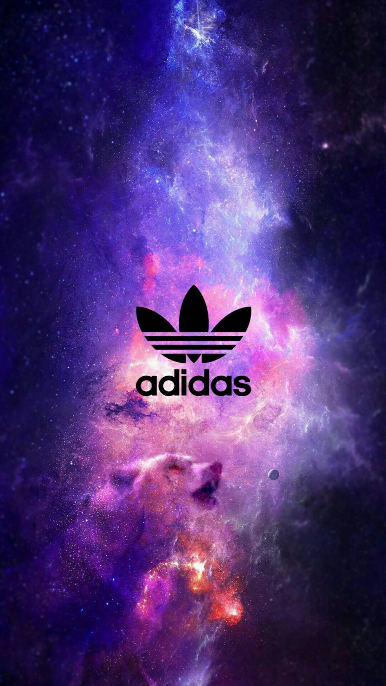 Adidas 星際熊 iPhone 壁紙 — 一個黑色Adidas標誌漂浮在充滿活力的紫色和粉紅色宇宙星雲上，下方有一個發光的狼剪影。