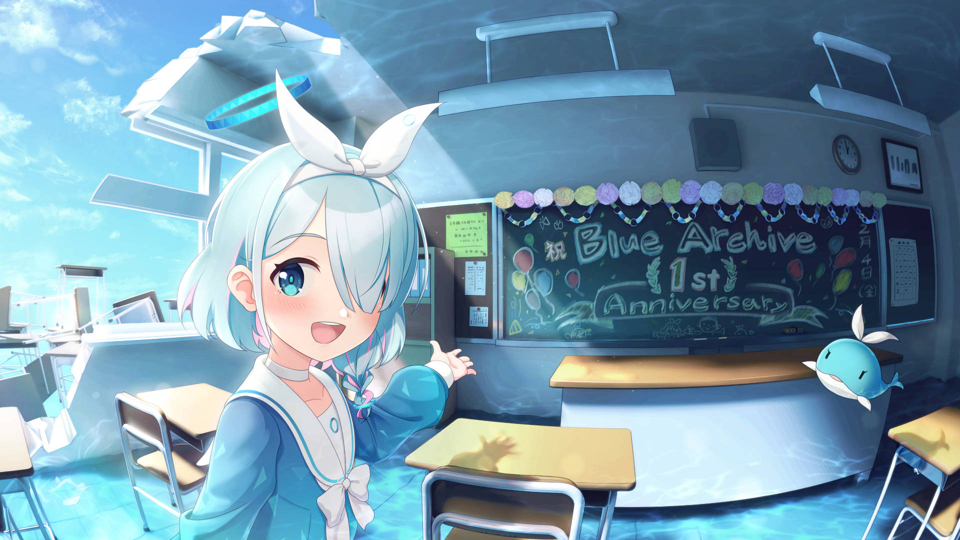 在水浸教室中與鯨魚吉祥物一起慶祝Blue Archive一週年的動漫女孩。