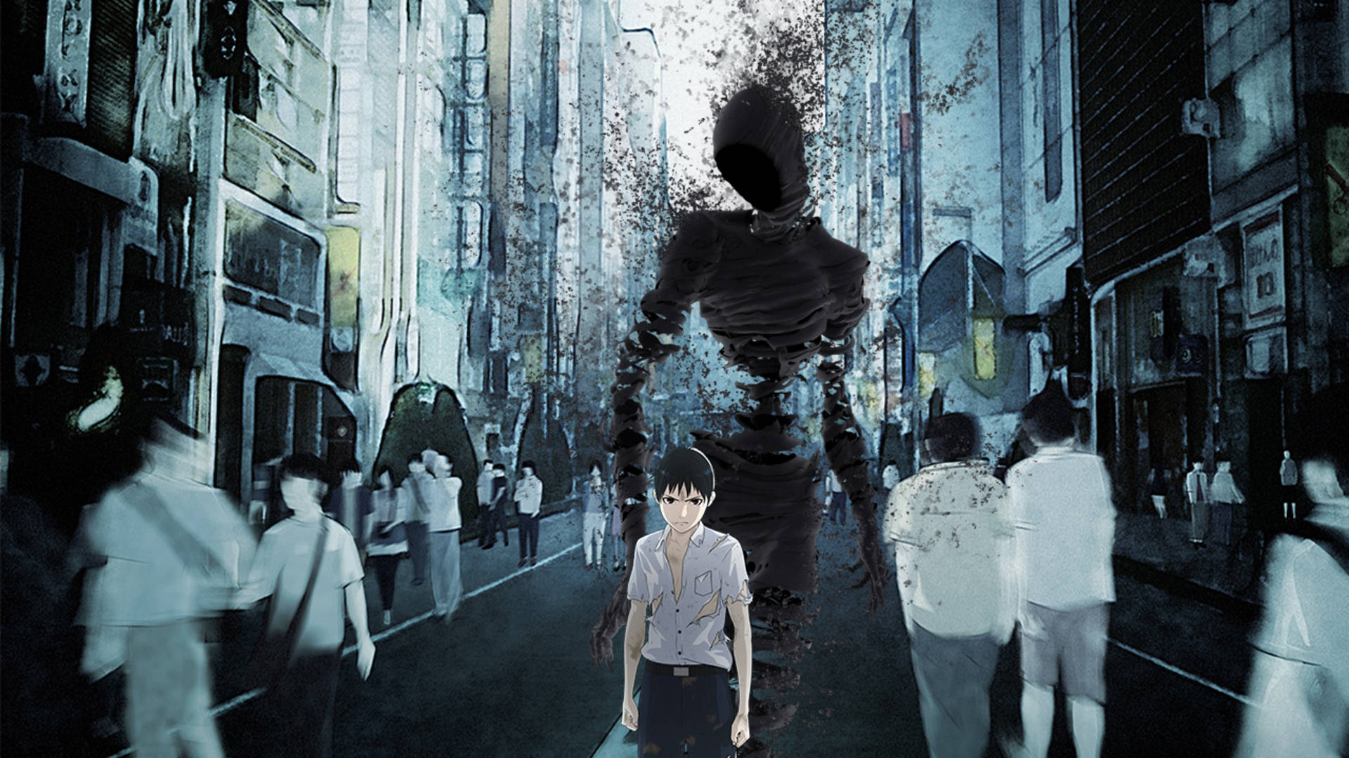 一個小男孩在雨天的城市街道上面對一個 looming 的兜帽巨人。