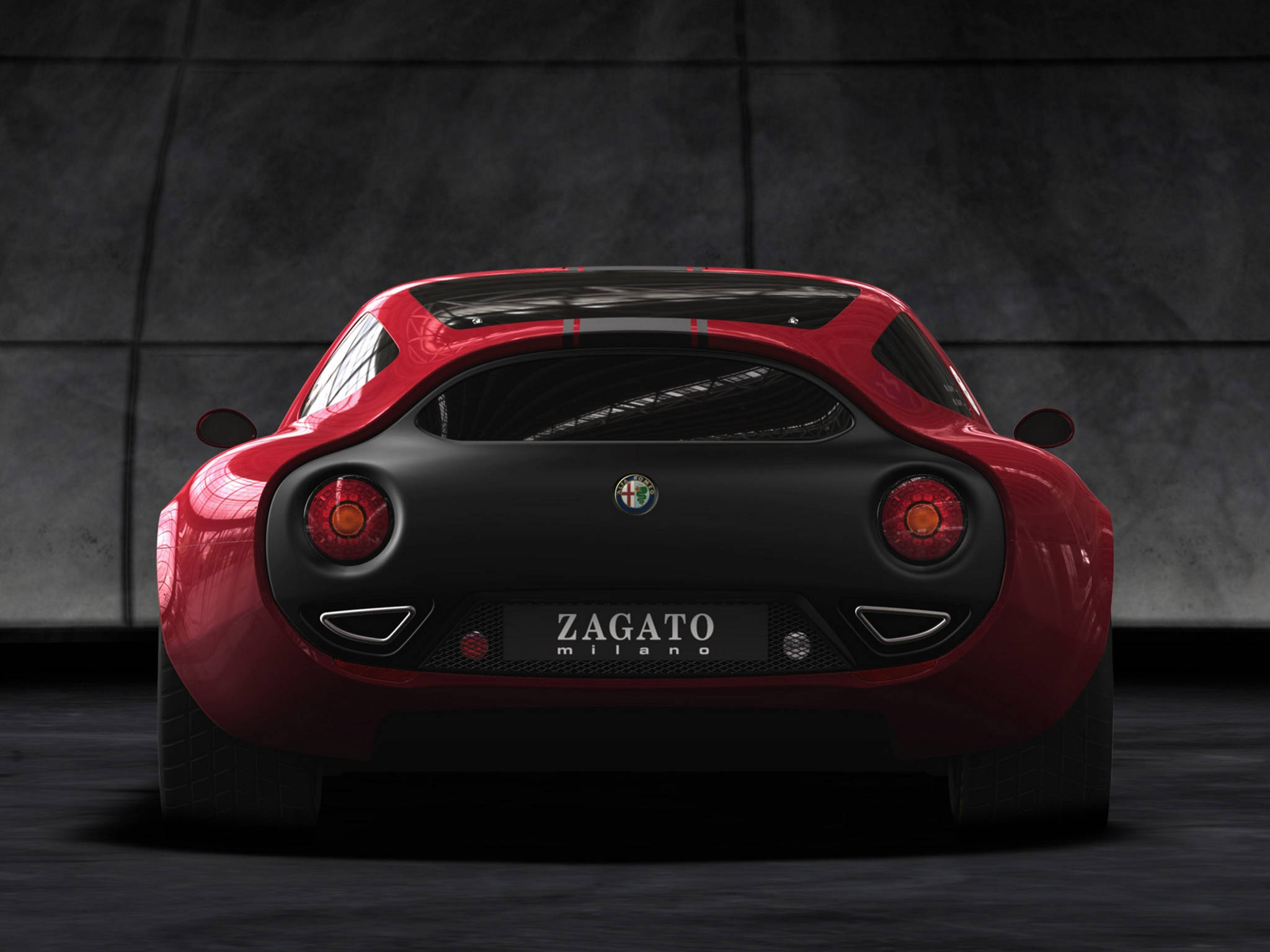 Alfa Romeo iPhone尾燈 壁紙 — 一輛亮面紅色Zagato Milano跑車從後方觀看，背景為深色紋理牆壁。