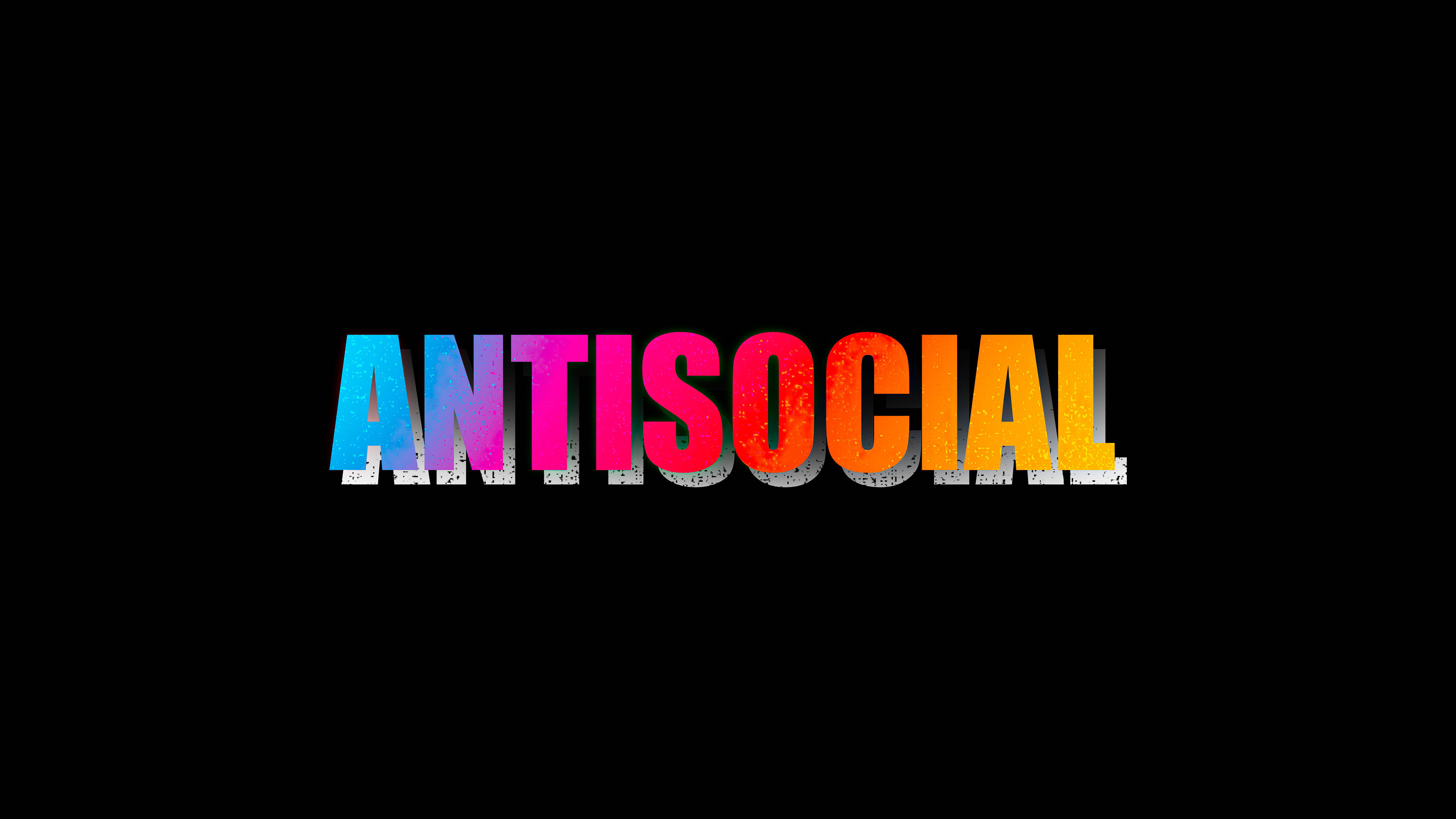 Anti Social 雨虹漸層 壁紙 — 單詞 'ANTISOCIAL' 以粗體漸變字母從藍色到橙色，襯托在純黑背景上。