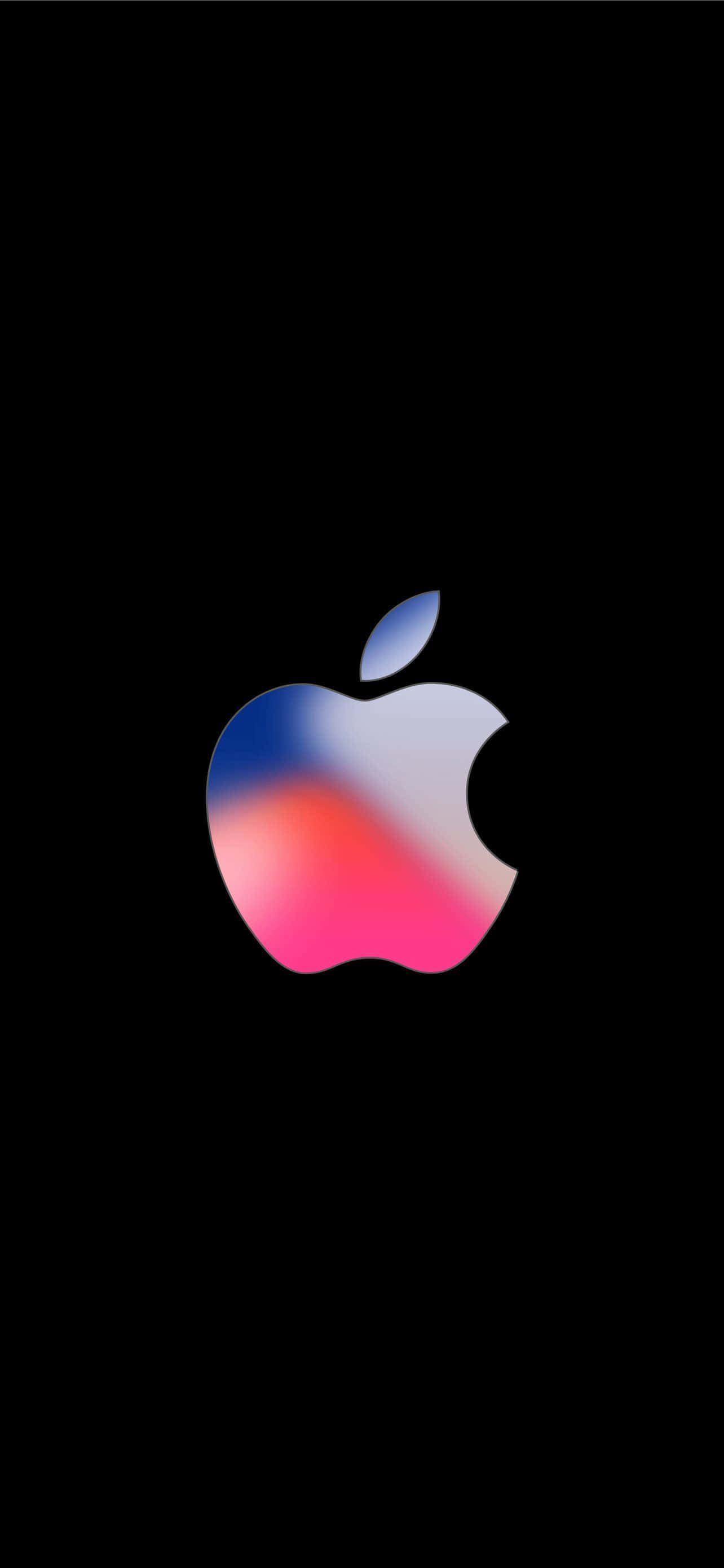 藍粉配色標誌驚豔 Apple HD iPhone 壁紙 — 一個發光漸變的Apple標誌，居中於純黑色背景上，帶有藍色、粉紅色和白色色調。