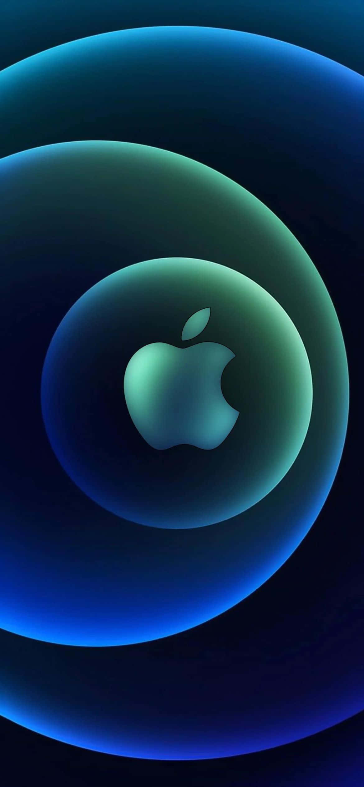 iPhone 13 Pro 桌布 壁紙 — Apple 標誌居中於發光的同心圓中，帶有漸變藍色和藍綠色色調，背景為深色。