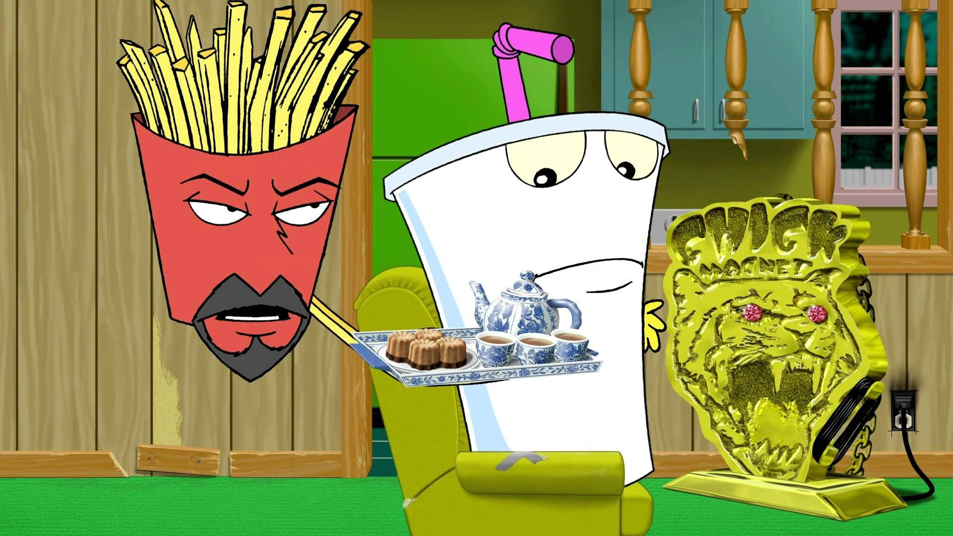 《Aqua Teen Hunger Force》下午茶時光 壁紙 — 卡通薯條角色帶憤怒表情在廚房向白色杯子角色奉茶。