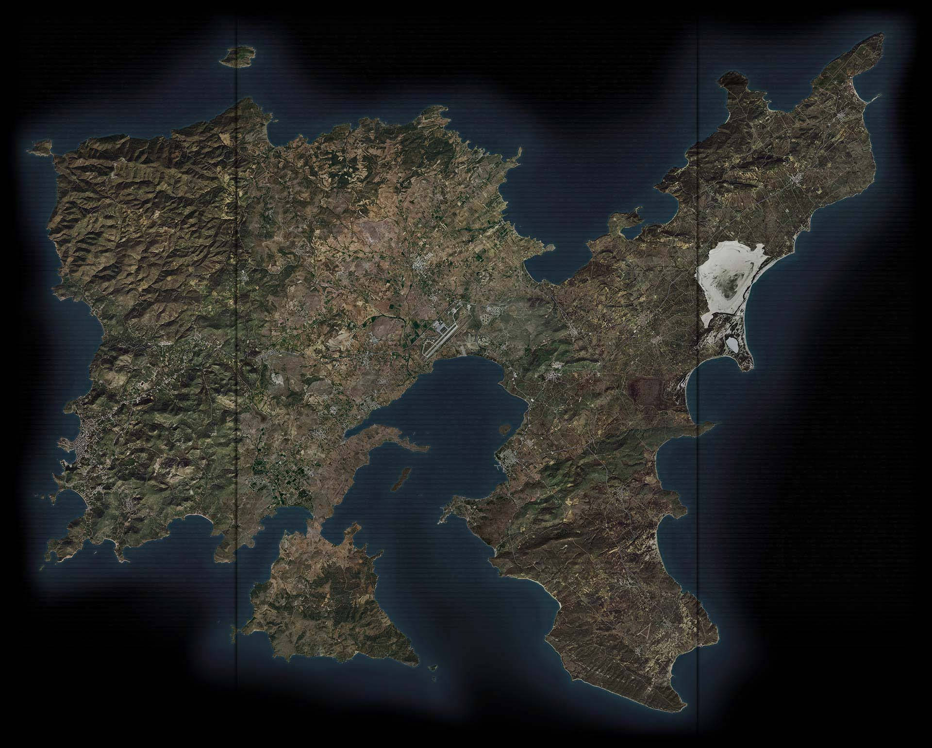 海岸陸地的衛星地圖，帶有深藍色水域和多樣地形。