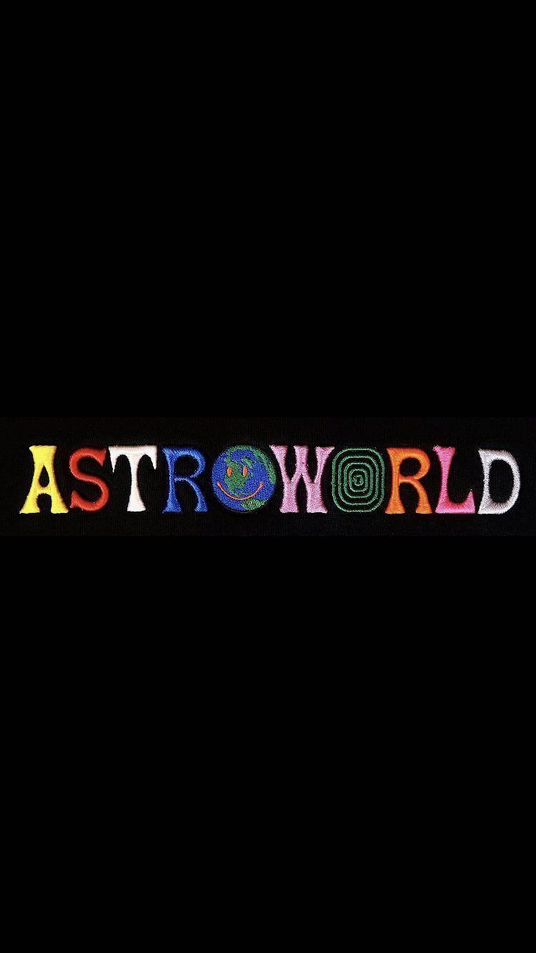 色彩繽紛嘅刺繡文字 ASTROWORLD，地球儀取代 O 喺黑色背景上