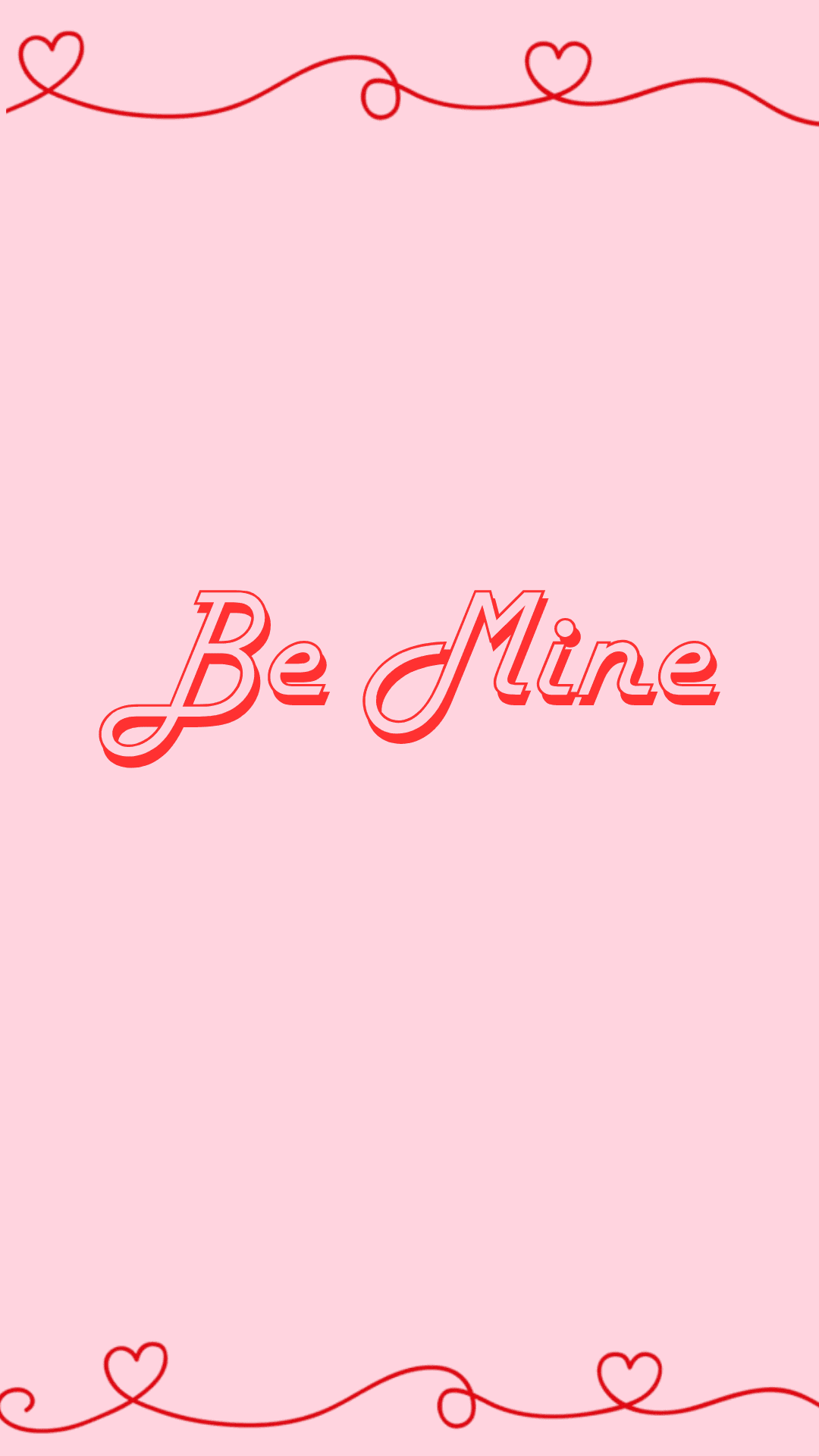 Be Mine 情人節 壁紙 — 柔軟的粉紅色牆紙上，以紅色草書寫有「Be Mine」字樣，頂部和底部有心形頂部的漩渦裝飾。