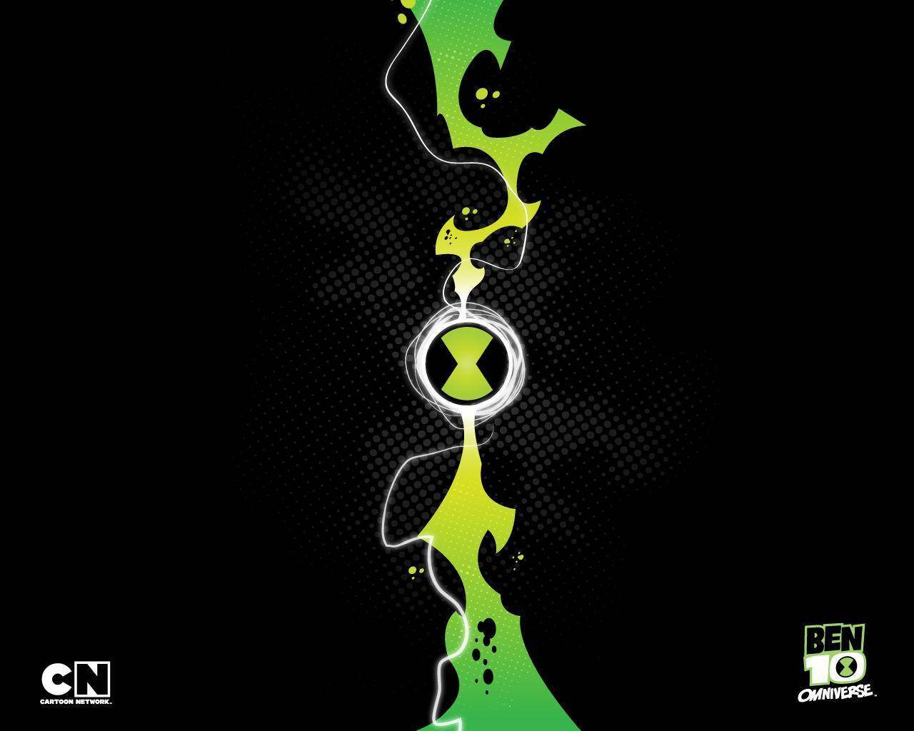 在黑色背景上，從發光的 Omnitrix 升起的綠色外星能量。