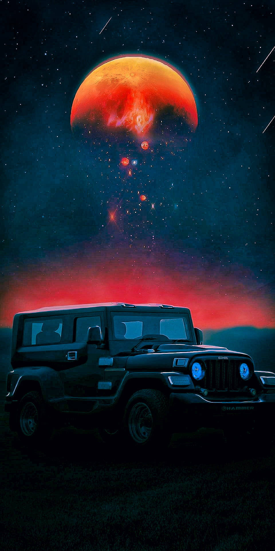 黑色吉普車停泊在發光的紅色行星下，星空燦爛的夜空。