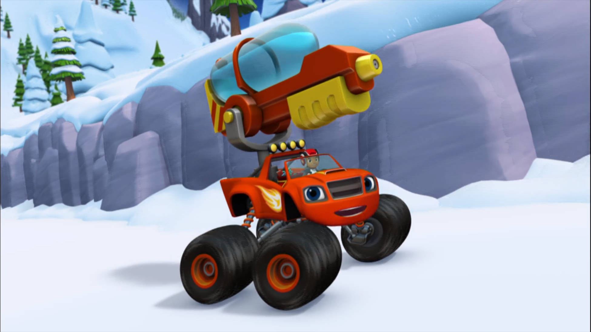 Blaze And The Monster Machines 水槍 壁紙 — 一輛帶有黃色起重機臂的紅色動畫怪獸卡車在松樹林立的雪山景觀中行駛。