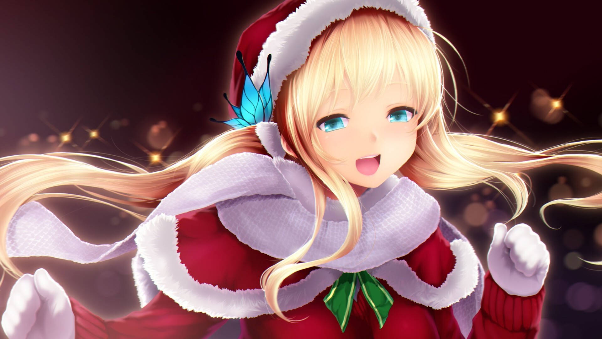 Blonde Girl Anime Christmas Digital Art 壁紙 — 一個開心的動漫女孩，穿著紅色聖誕老人服裝，配有白色飾邊和藍色蝴蝶髮夾，在閃爍的深色背景下燦爛微笑。