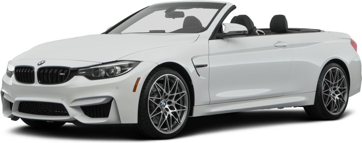 白色BMW敞篷車側面視圖 壁紙 — 一輛完美無瑕的白色BMW M4開篷跑車，車頂敞開，展現流暢線條和運動型合金輪圈。