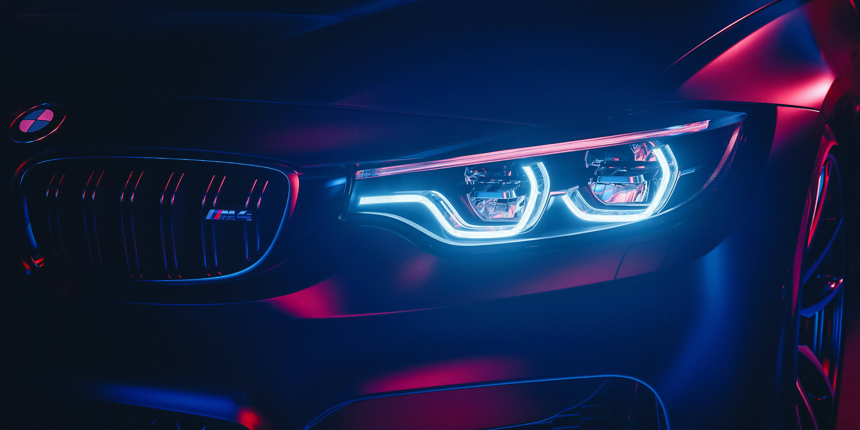 時尚亮光 BMW 電腦壁紙 壁紙 — BMW M4 發光車頭燈和進氣格柵的特寫，在黑暗背景下沐浴在電光藍和洋紅色霓虹燈中。