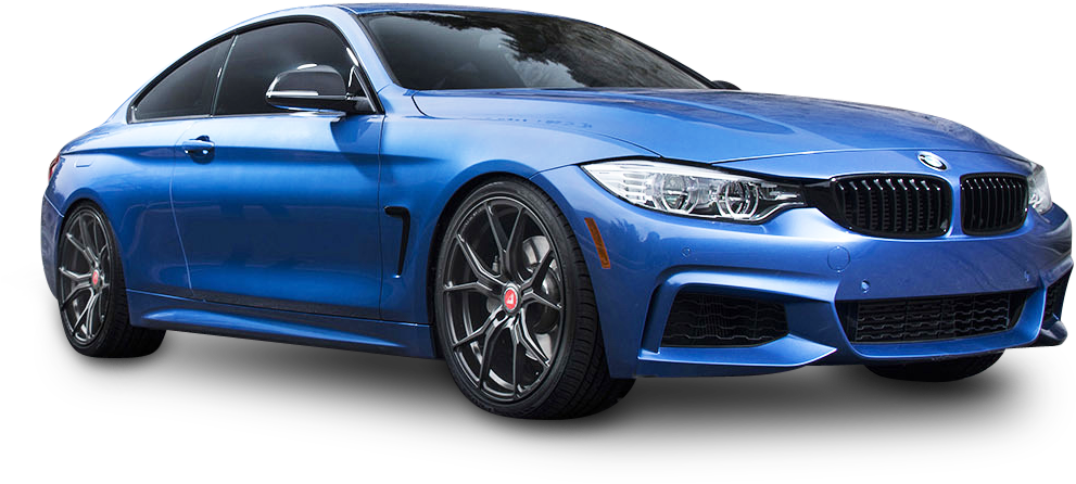 藍色BMW M4 Coupe側面視圖 壁紙 — 一輛時尚的藍色BMW M4雙門轎跑車，配備黑色輪圈和光澤飾面，在黑色背景下的工作室燈光中展示。