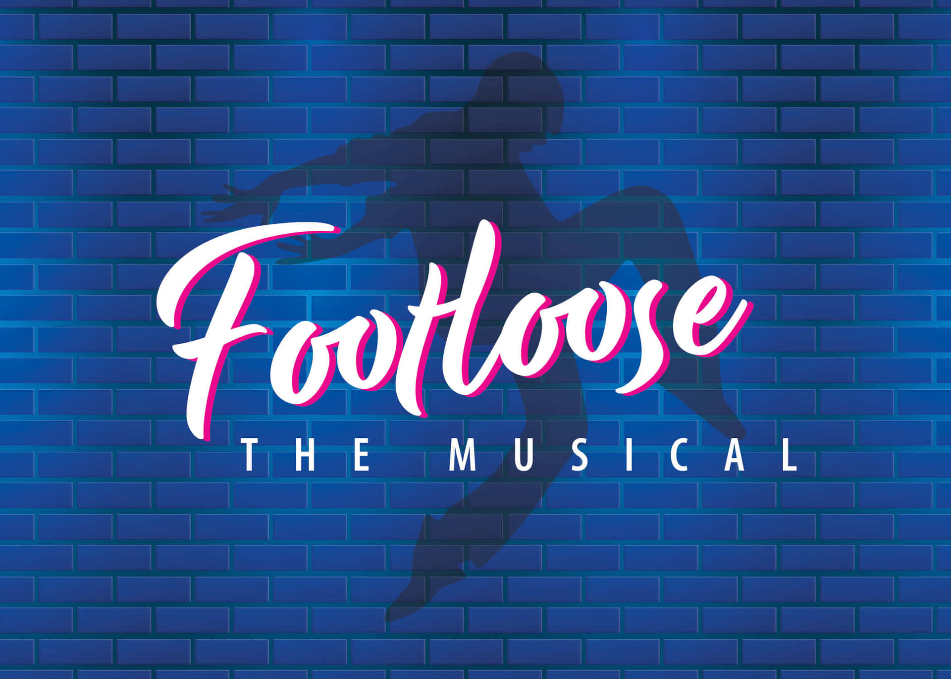  壁紙 — 大膽的白色和粉紅色「Footloose」文字，搭配舞者剪影，背景為藍色磚牆。
