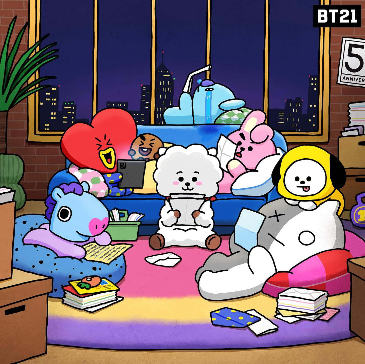 BT21角色在夜晚於室內放鬆，伴隨著書籍和城市景觀。