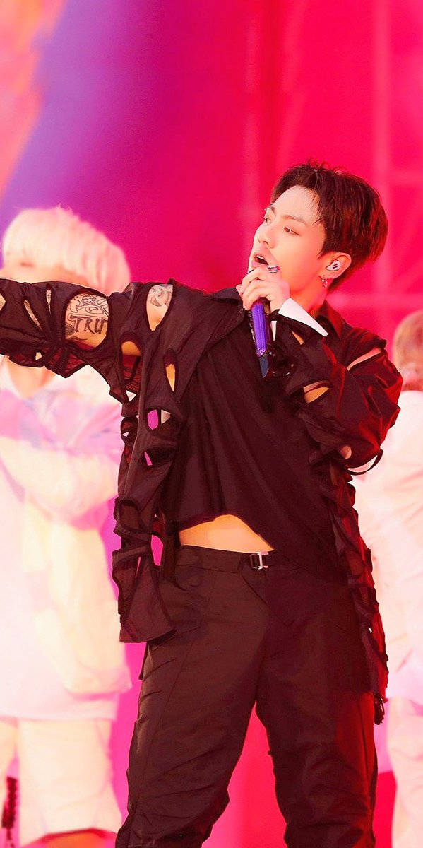 BTS Jungkook手臂紋身壁紙