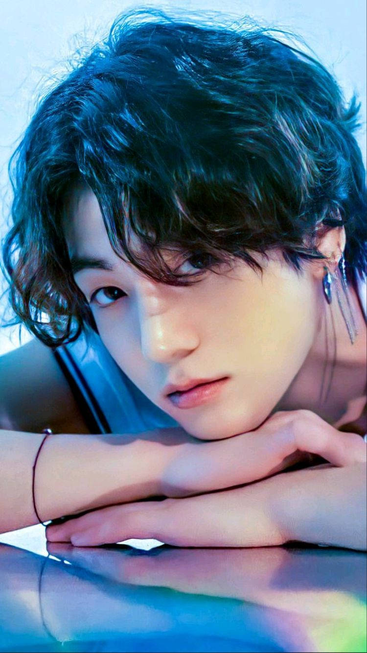 BTS 田柾國捲髮壁紙