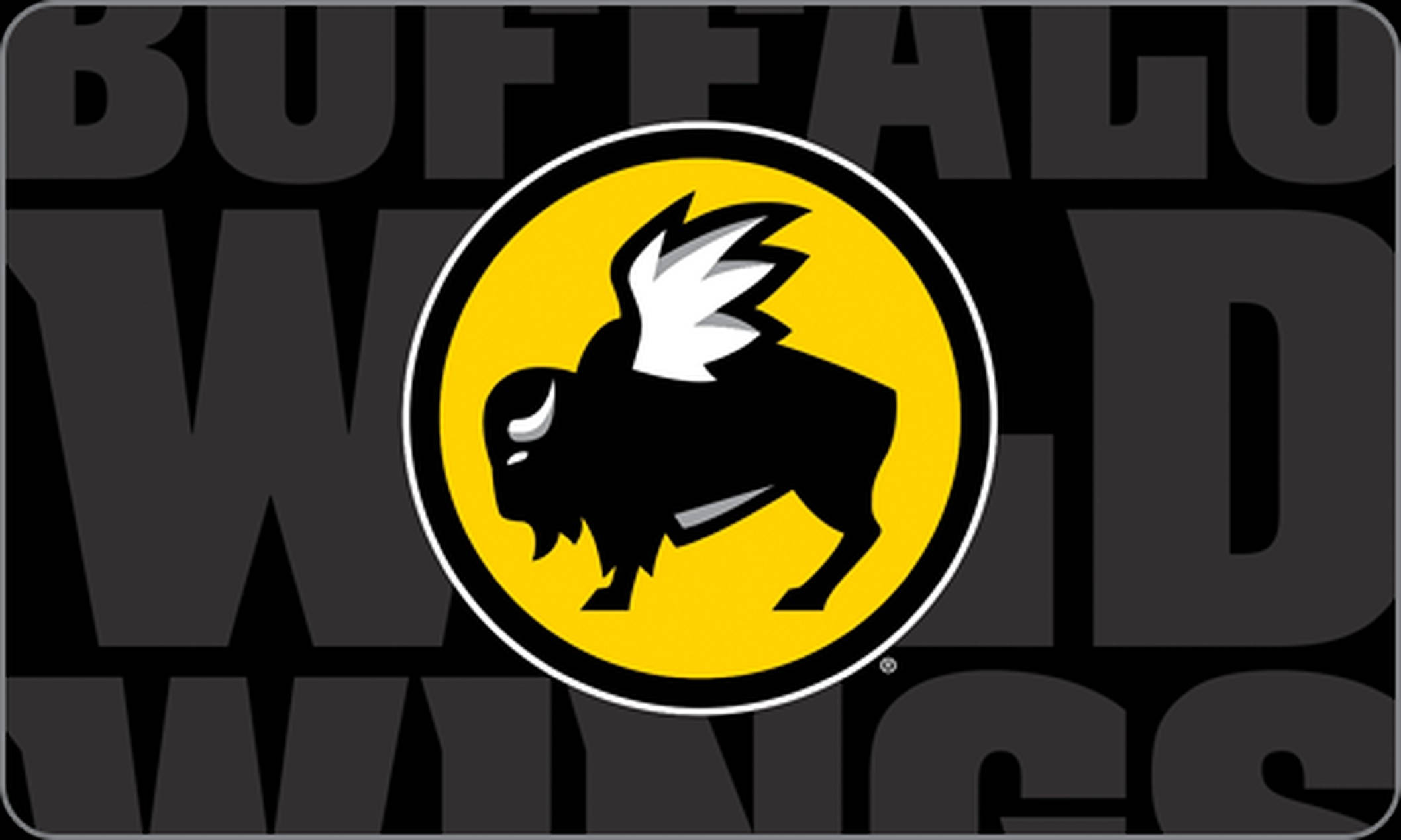Buffalo Wild Wings 黃色標誌 壁紙 — 在灰色重複的「BUFFALO WILD WINGS」文字背景上，黃色圓圈內有帶白色翅膀的大膽黑色水牛標誌。