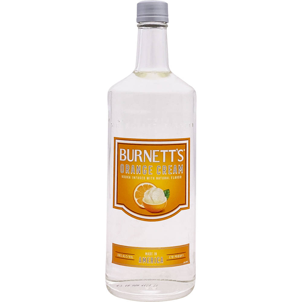 Burnett's橙味奶油伏特加 壁紙 — 一瓶透明的Burnett's Orange Cream伏特加玻璃瓶，帶有橙色和奶油色標籤，立在白色背景前。