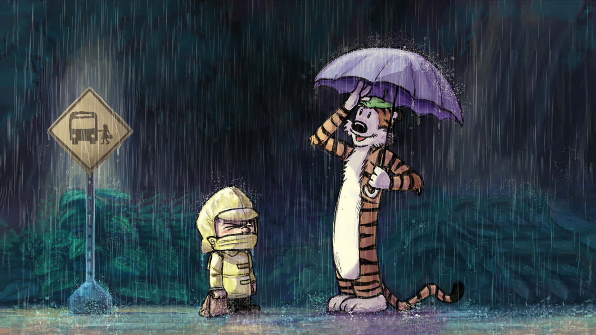 Calvin與Hobbes雨中畫面 壁紙 — 一隻卡通老虎在夜晚的傾盆大雨中，為一個穿著黃色雨衣的小孩撐著一把紫色雨傘。
