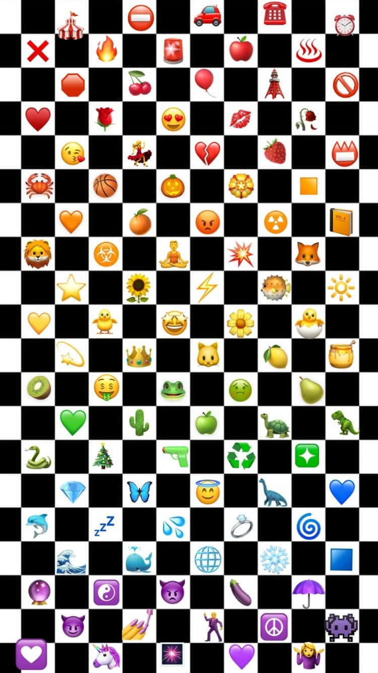Checkered Aesthetic 桌布 壁紙 — 棋盤圖案，黑白方格交替填充色彩繽紛的表情符號圖標，如心形、汽車和動物。