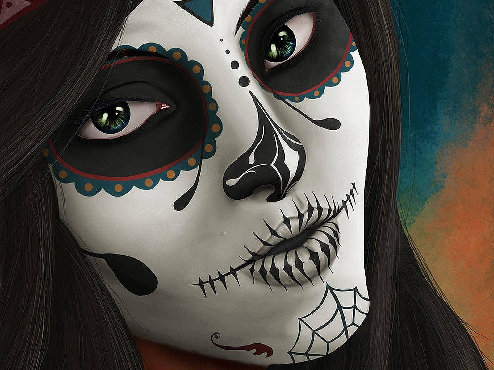 Chola 糖骷髏細節圖 壁紙 — 一位女士的近距離特寫，臉上帶有精緻的糖骷髏妝容，包含黑色、白色和藍綠色的設計，背景是色彩繽紛的抽象圖案。