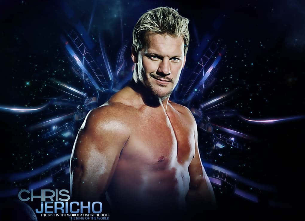 Chris Jericho WWE 無袖健美壁紙 壁紙 — Chris Jericho 赤裸上身，帶著自信的笑容，站在由發光藍色能量和星星組成的宇宙背景前。