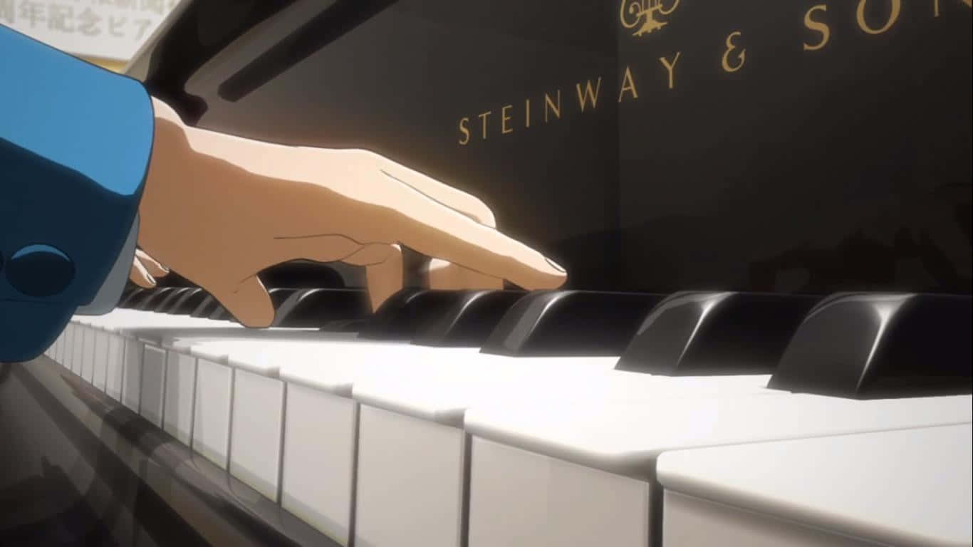  壁紙 — 藍色袖子嘅動漫手近距離按下閃亮黑色Steinway鋼琴上嘅金色字母琴鍵。