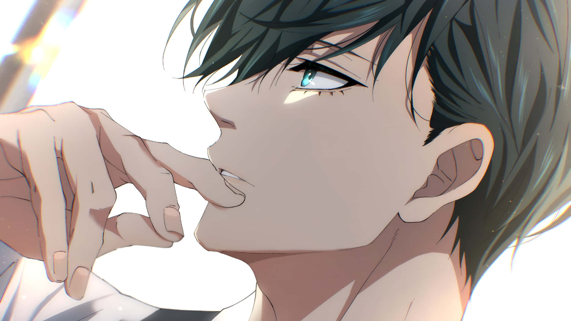  壁紙 — 一個年輕男子的特寫動畫肖像，他有藍綠色眼睛和深色頭髮，手指輕輕觸碰嘴唇，背景明亮發光。
