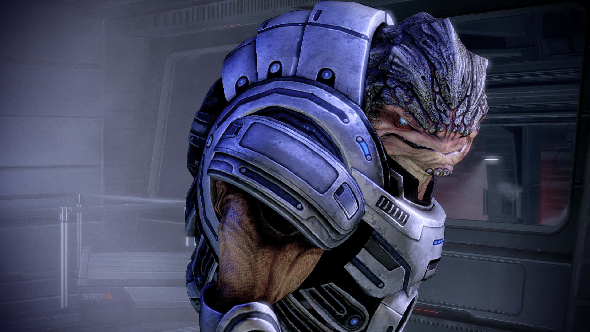 Mass Effect Grunt 桌布 壁紙 — 一個灰白頭髮的外星戰士近距離特寫，身穿未來裝甲，擁有發光的藍色眼睛和紋理皮膚。