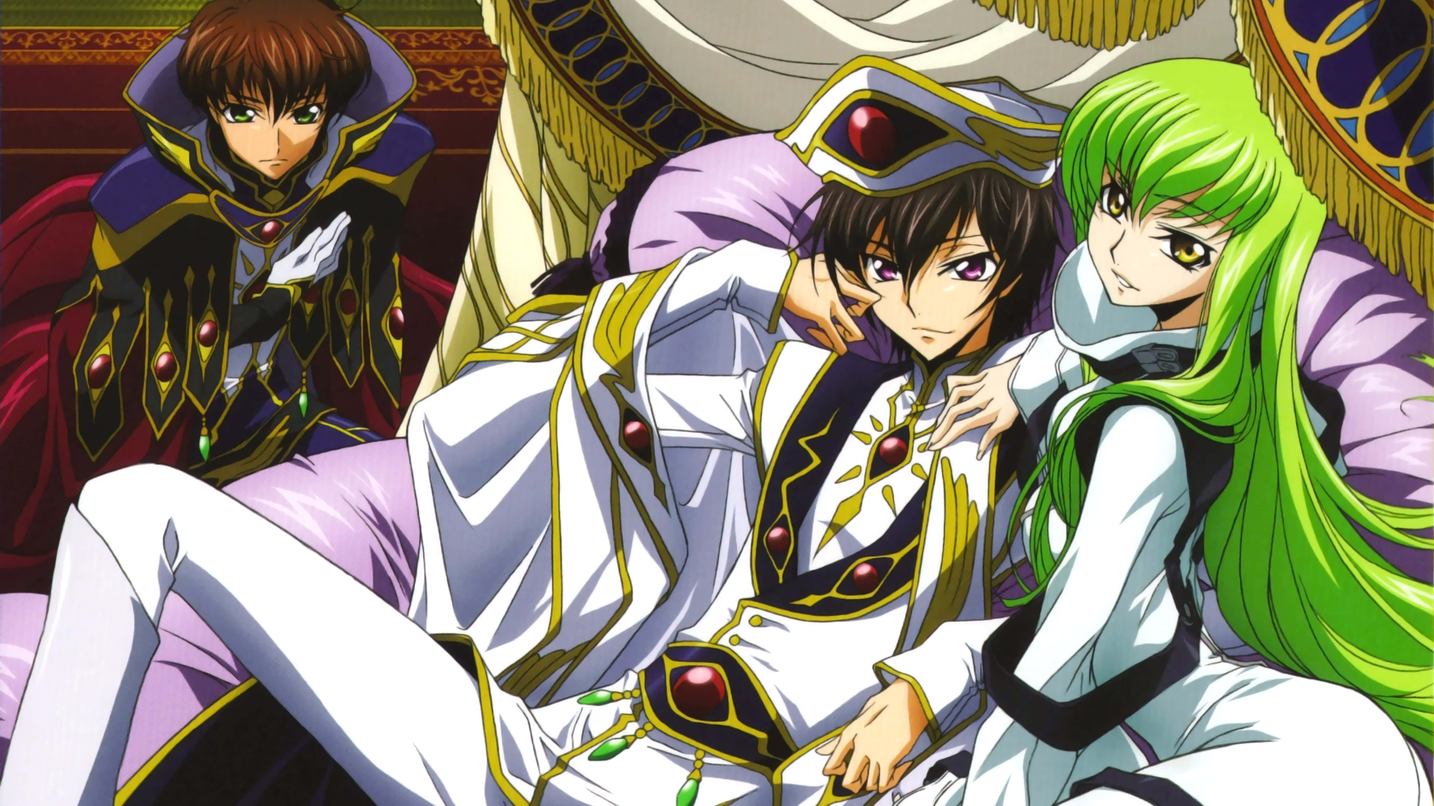 《Code Geass》魯路修與C.C.坐寶座圖像 壁紙 — 三個動漫角色穿著華麗服飾，在一個有金色流蘇和紅色天鵝絨的豪華王座上戲劇性地擺姿勢。