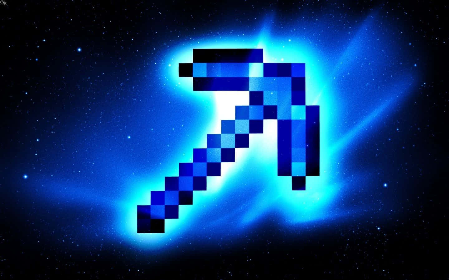 型格 Minecraft 桌布 壁紙 — 一把發光的藍色像素鎬在星空宇宙背景下散發光芒。